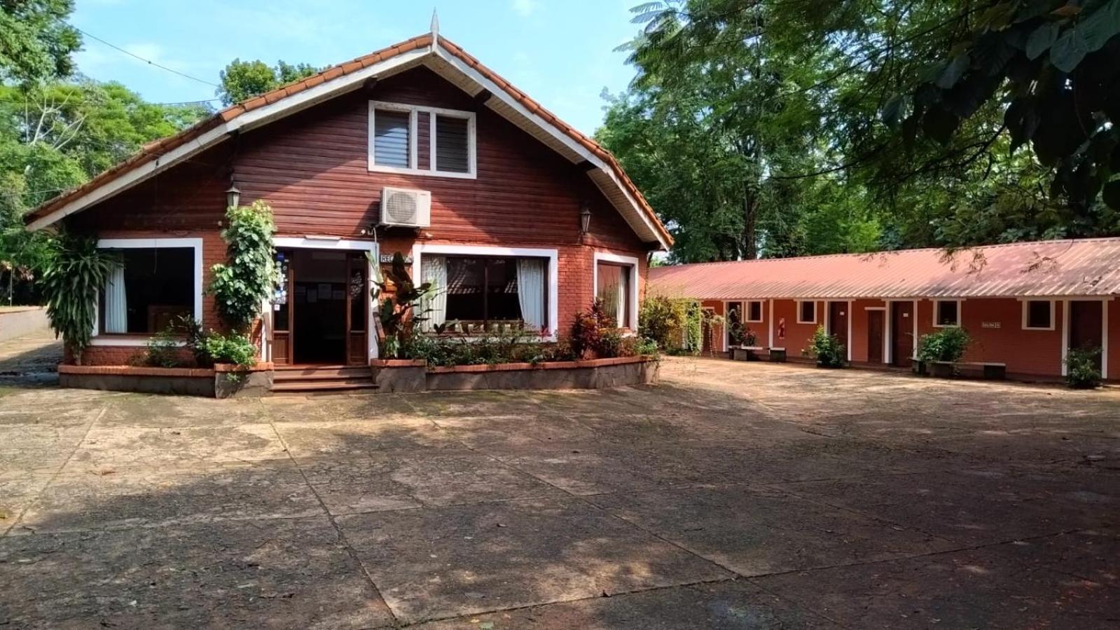 Hosteria La Cabana Puerto Iguazú Exterior foto